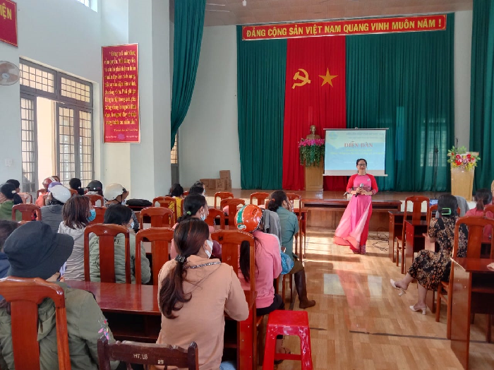 Hội LHPN huyện Ea H’Leo tổ chức Diễn đàn Vun đắp giá trị gia đình - Phòng, chống bạo lực đối với phụ nữ và trẻ em gái